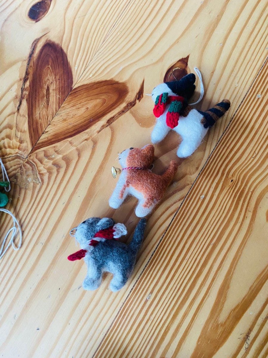 Wool Felt Orange Cat Christmas Ornament – Handmade in Nepal (Single/Pair/Set of 5) christmas_ornament