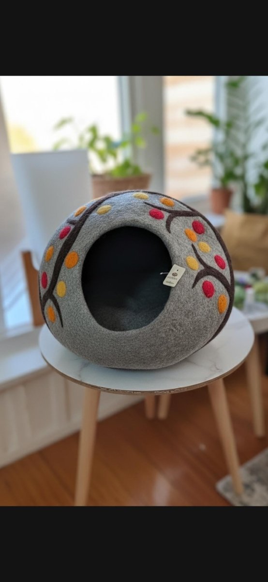 Autumn Tree Wool Cat Cave - Handmade Cozy Felt Pet Bed Cozy_Felt_Pet