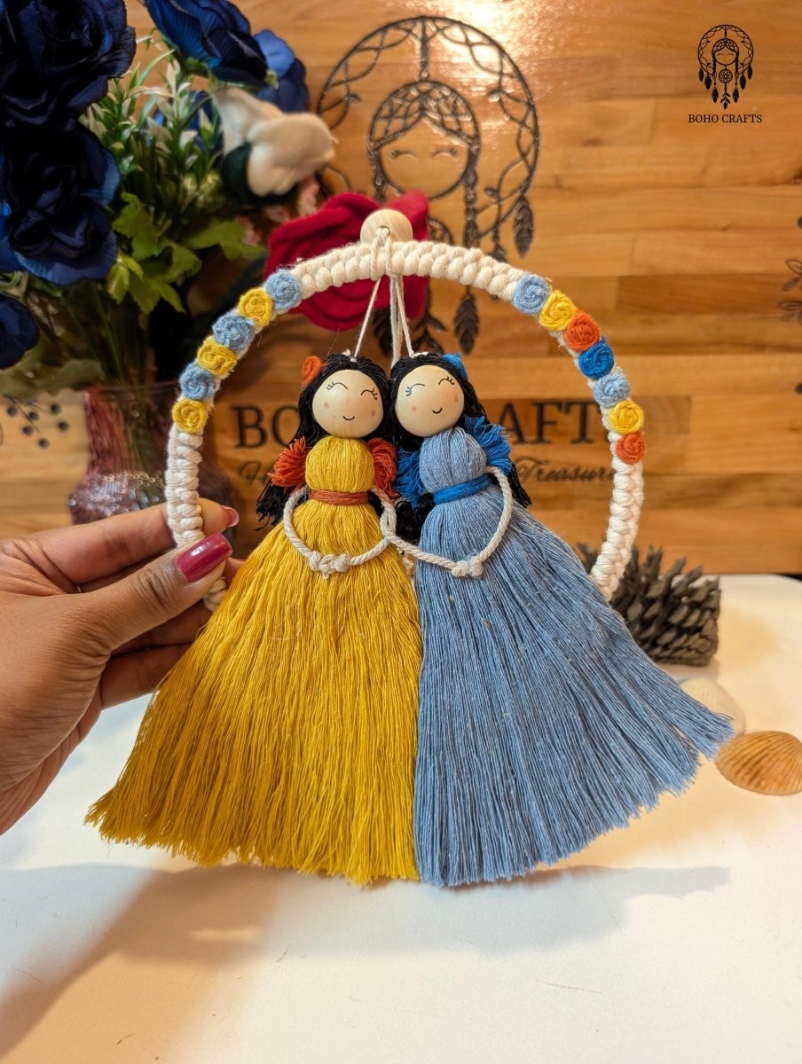 Boho Couple Doll Macrame Wall Hanging: Handmade Friendship Ornament. Christmas gift for couples. Boho_Couple_Doll