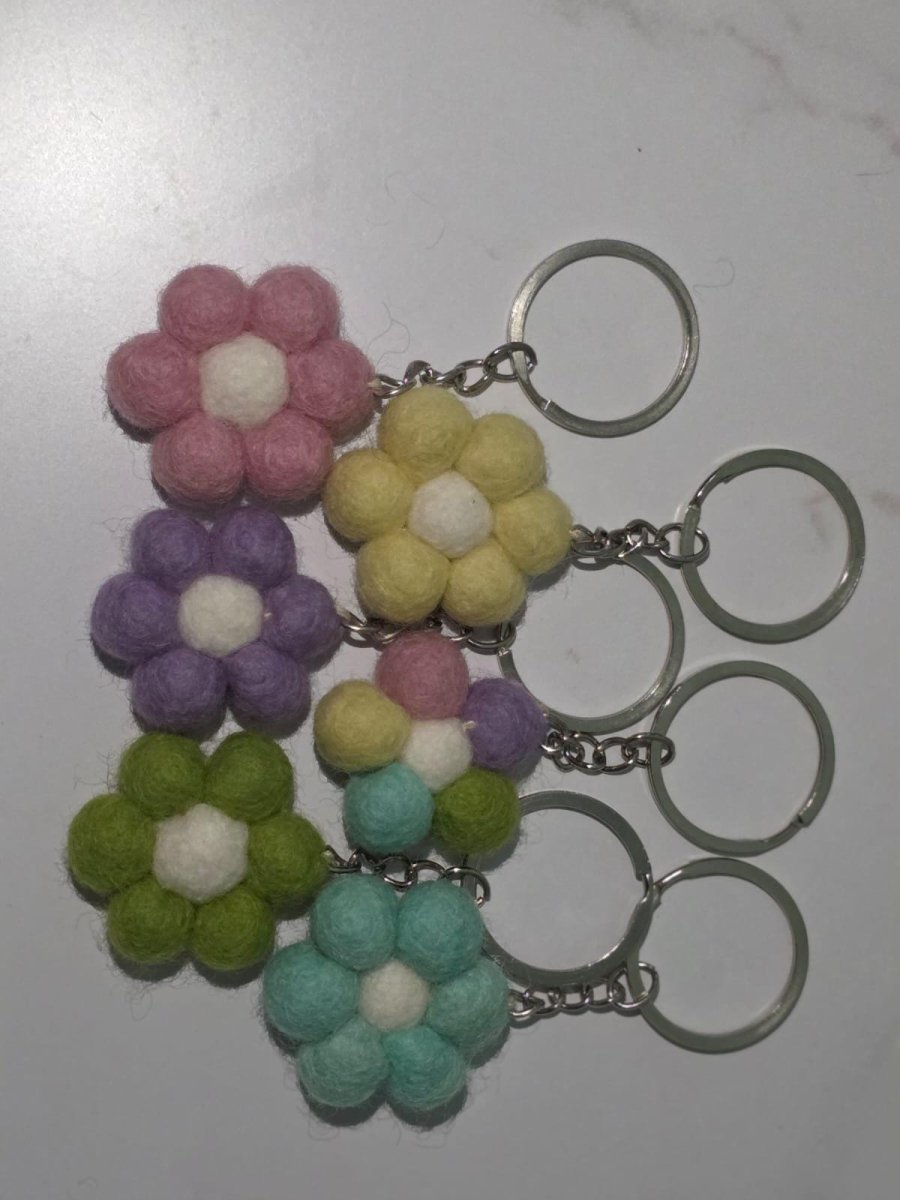 Felt Daisy Keychain — Pastel Flower Pom Wool Key Ring, Handmade in Nepal Delicate_Felt_Daisy