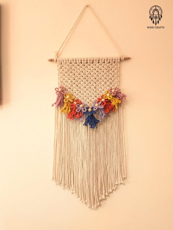 Macramé Wall Hanging: Boho Flowers and Wooden Beads - Photo & Jewelry Holder Cotton
