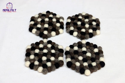Monochrome Pebble Wool Felt Coaster Set – Round/Square cozy_decor