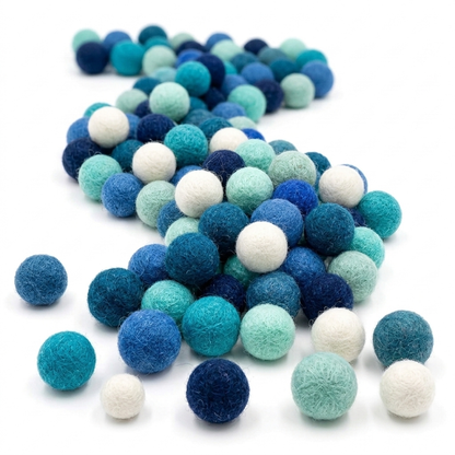 2.2 cm Handmade Wool Felt Balls