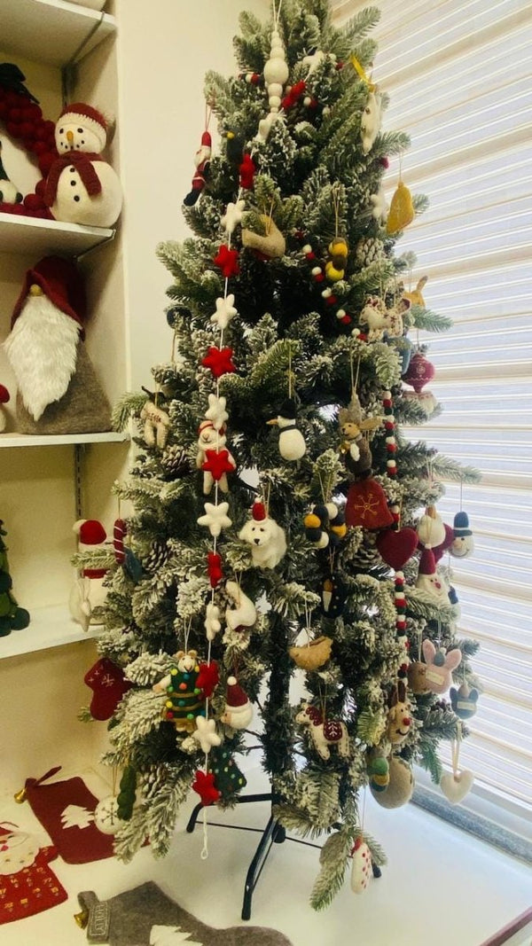 Wool Felt Black & White Cat Christmas Ornament – Handmade in Nepal (Single/Pair/Set of 5) corporate_gifts