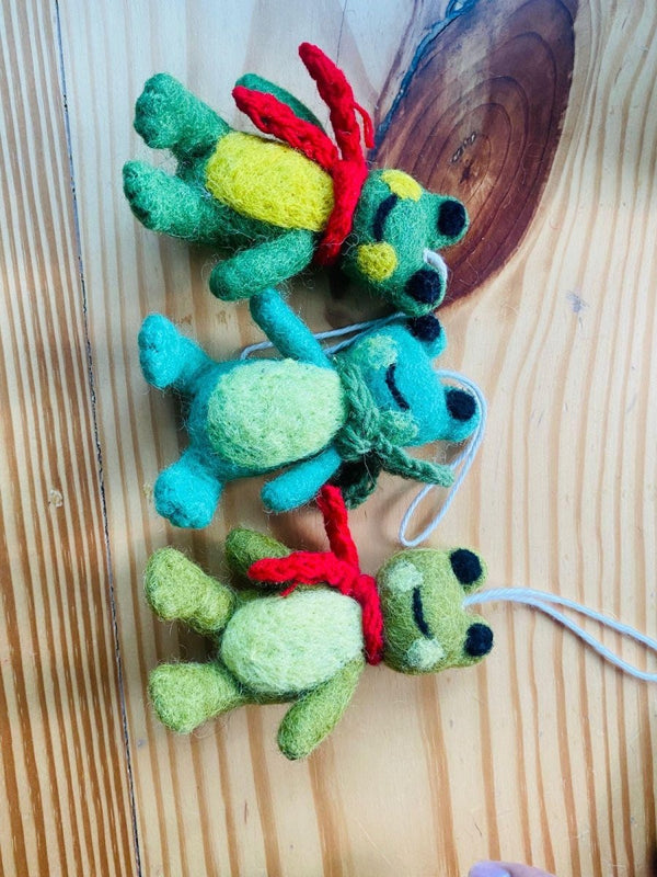 Wool Felt Frog Christmas Ornament – Handmade in Nepal (Single/Pair/Set of 5) client_gift