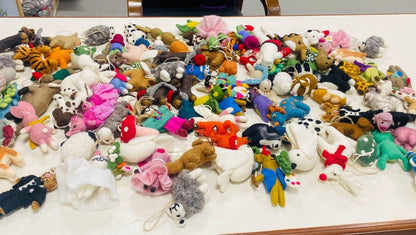 Wool Felt Giraffe Christmas Ornament – Handmade in Nepal (Single/Pair/Set of 5) client_gift