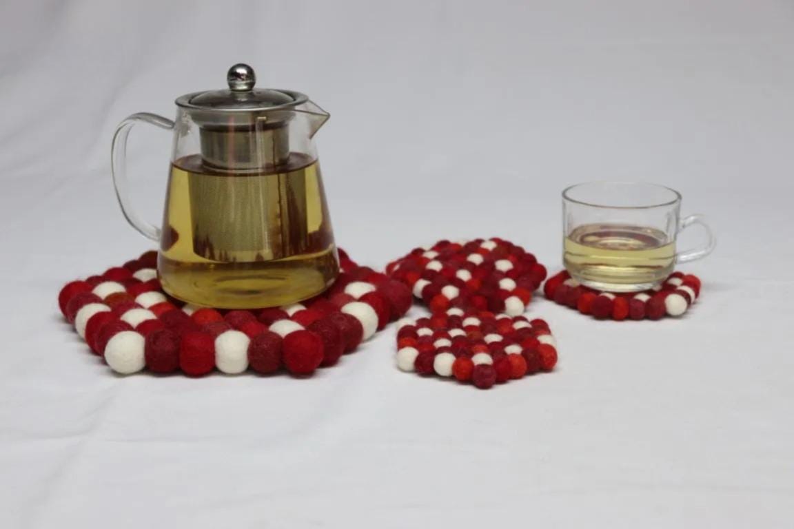 Wool Felt Trivet, Red Cozy Table Decor (Round, Square, Hex) coasters_set